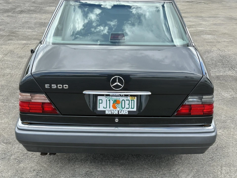 1994 Mercedes-Benz 500E & E500 - Image 22 of 31