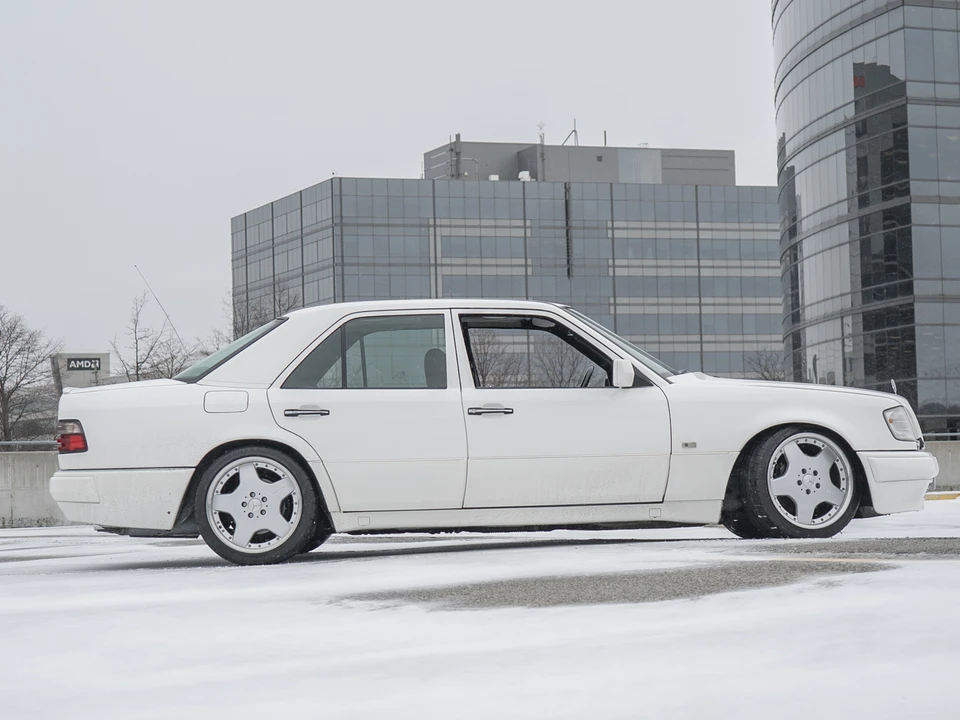 1994 Mercedes-Benz 500E & E500 - Image 8 of 31