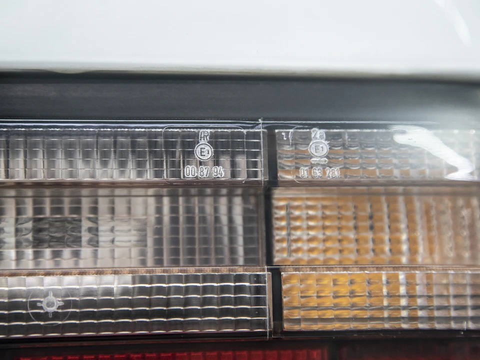 1994 Mercedes-Benz 500E & E500 - Image 15 of 31