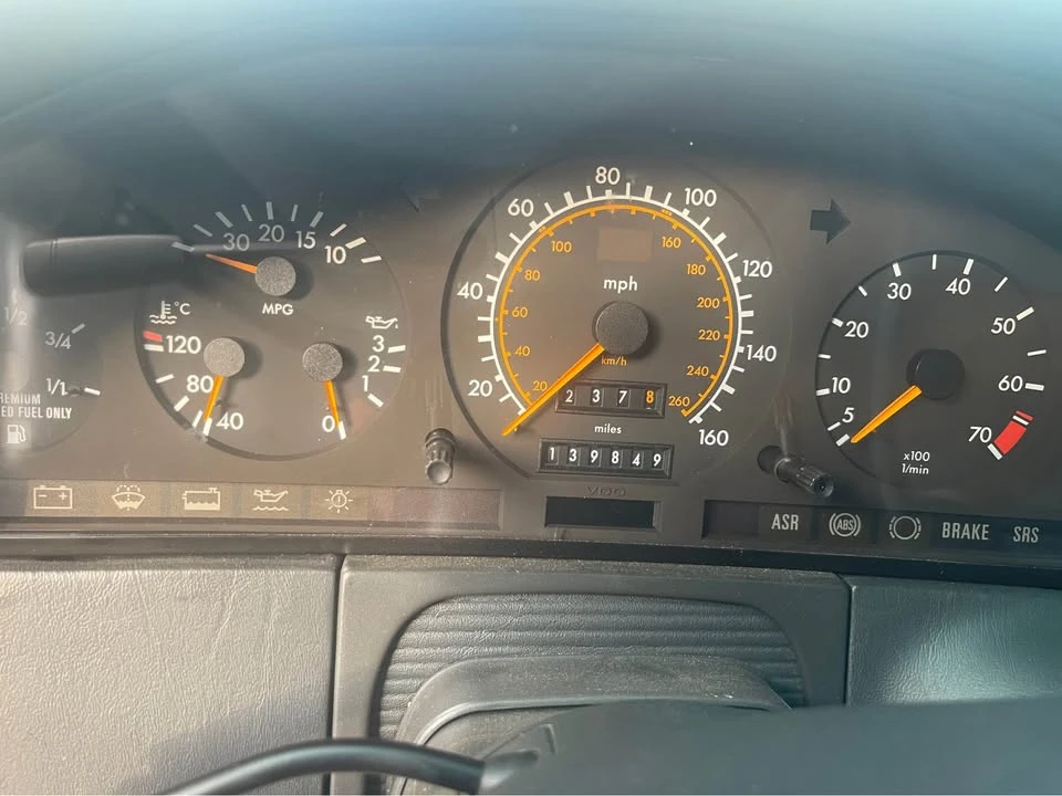 1994 Mercedes-Benz W124 E-Class - Image 10 of 11