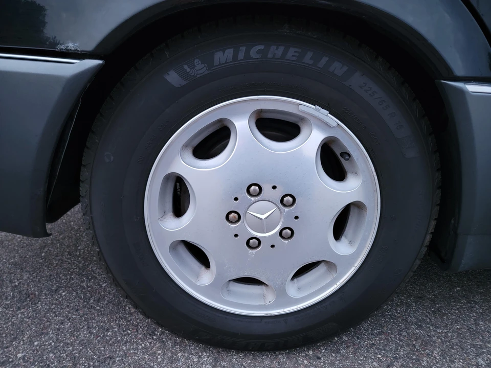 1994 Mercedes-Benz W140 S-Class - Image 25 of 31