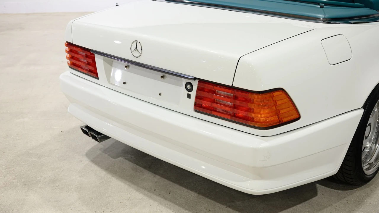 1994 Mercedes-Benz R129 SL-Class - Image 18 of 31