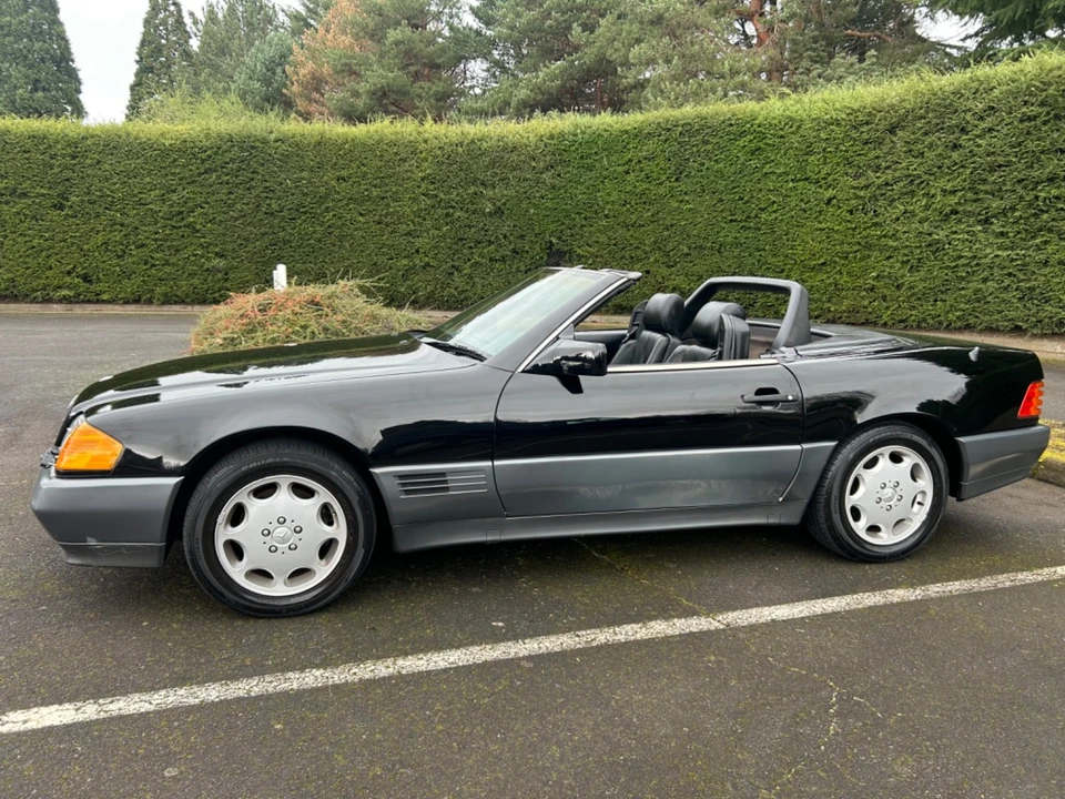 1994 Mercedes-Benz R129 SL-Class - Image 9 of 21