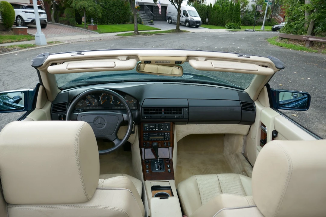 1994 Mercedes-Benz R129 SL-Class - Image 12 of 31