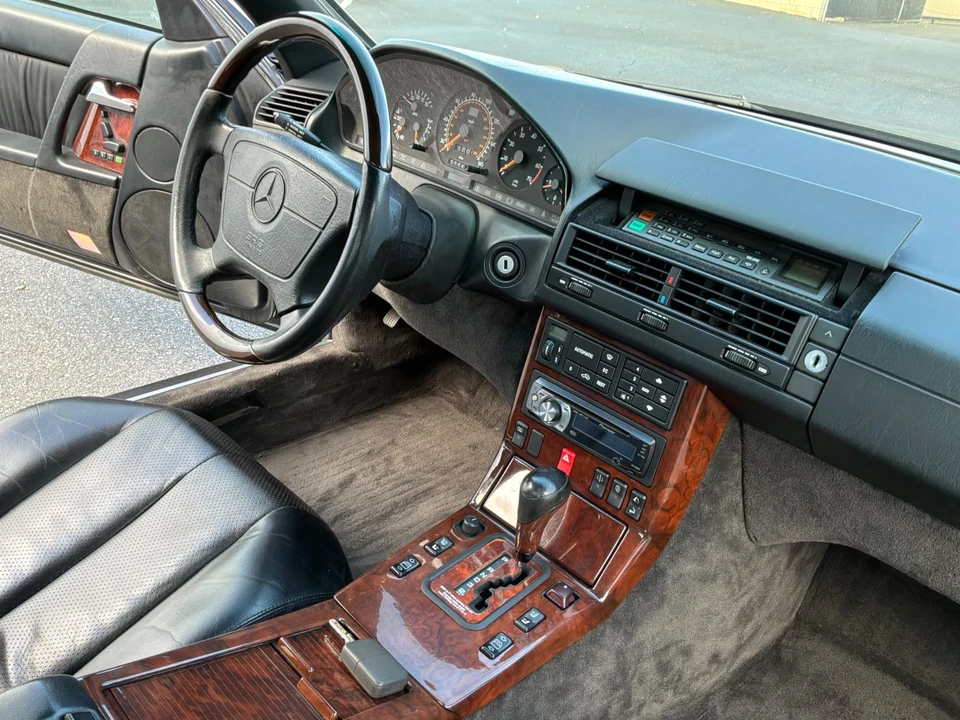1994 Mercedes-Benz R129 SL-Class - Image 16 of 24