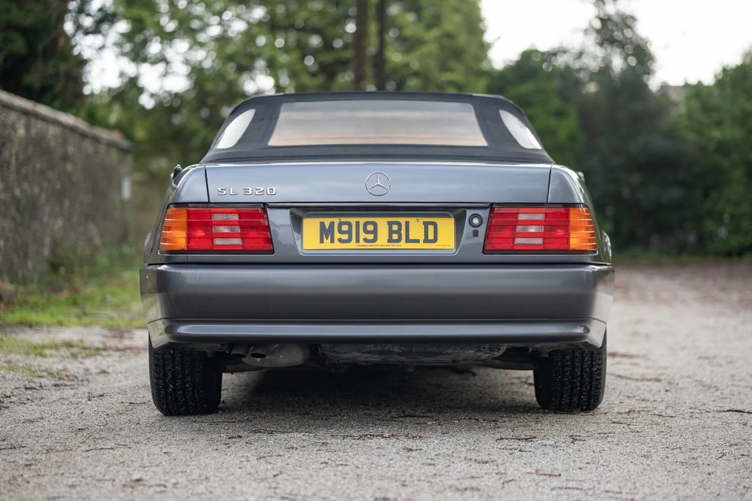 1994 Mercedes-Benz R129 SL-Class - Image 18 of 30