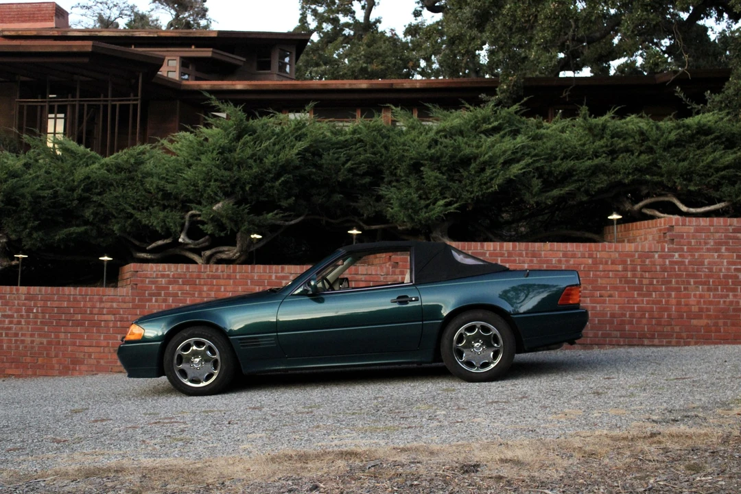 1994 Mercedes-Benz R129 SL-Class - Image 2 of 31