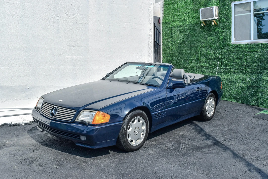 1994 Mercedes-Benz R129 SL-Class - Image 11 of 31