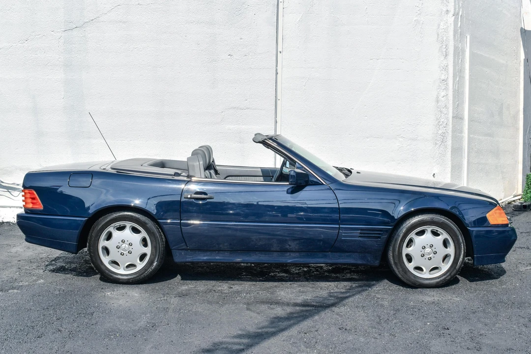 1994 Mercedes-Benz R129 SL-Class - Image 3 of 31