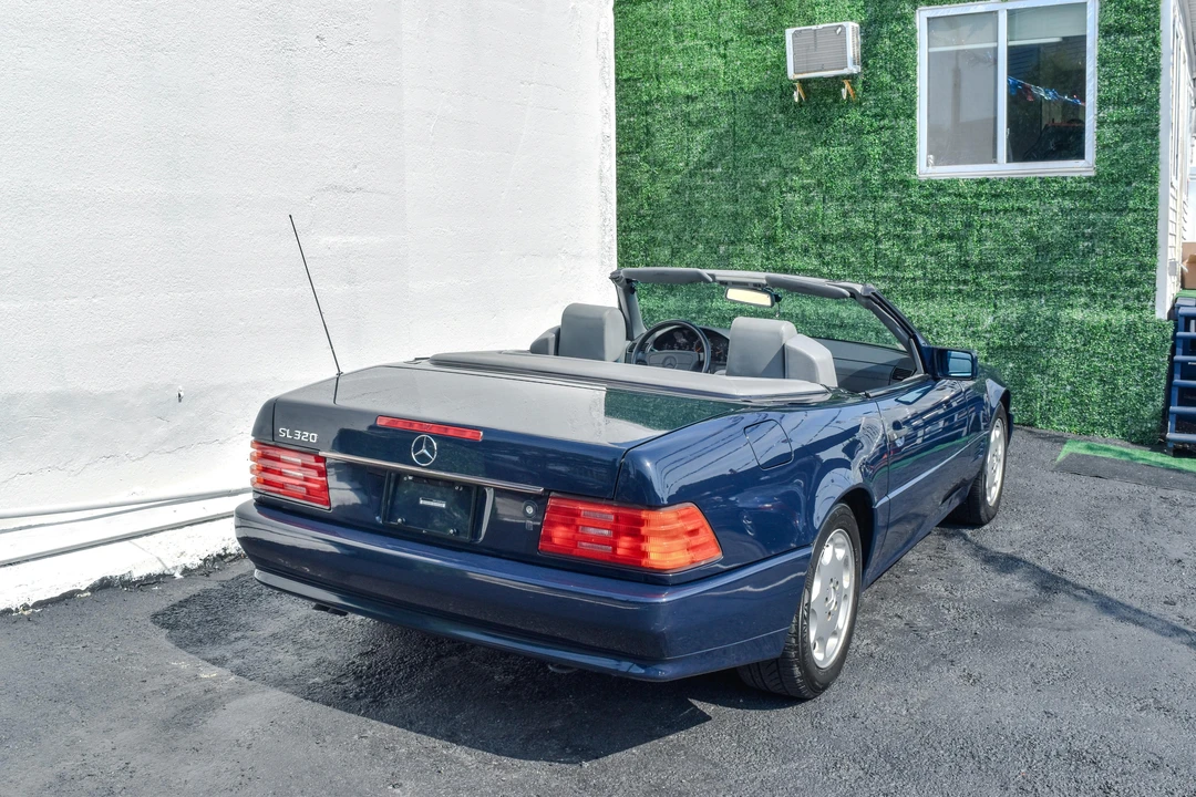 1994 Mercedes-Benz R129 SL-Class - Image 29 of 31