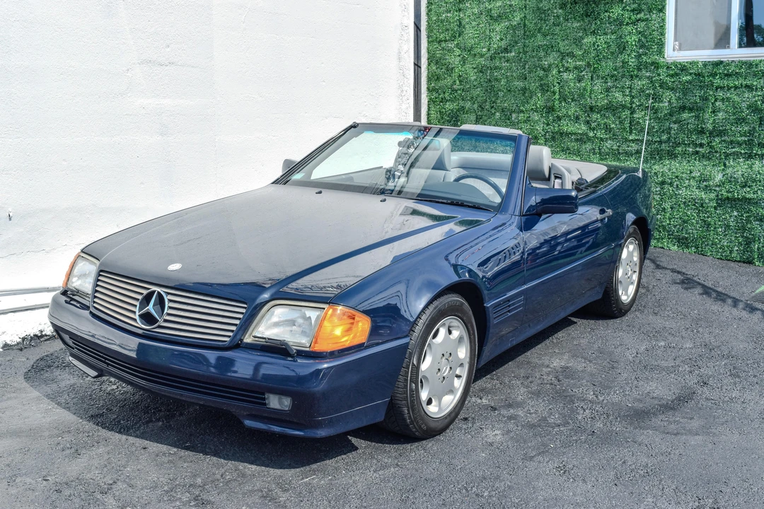1994 Mercedes-Benz R129 SL-Class - Image 10 of 31