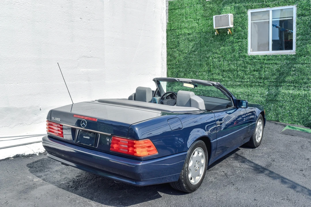 1994 Mercedes-Benz R129 SL-Class - Image 30 of 31