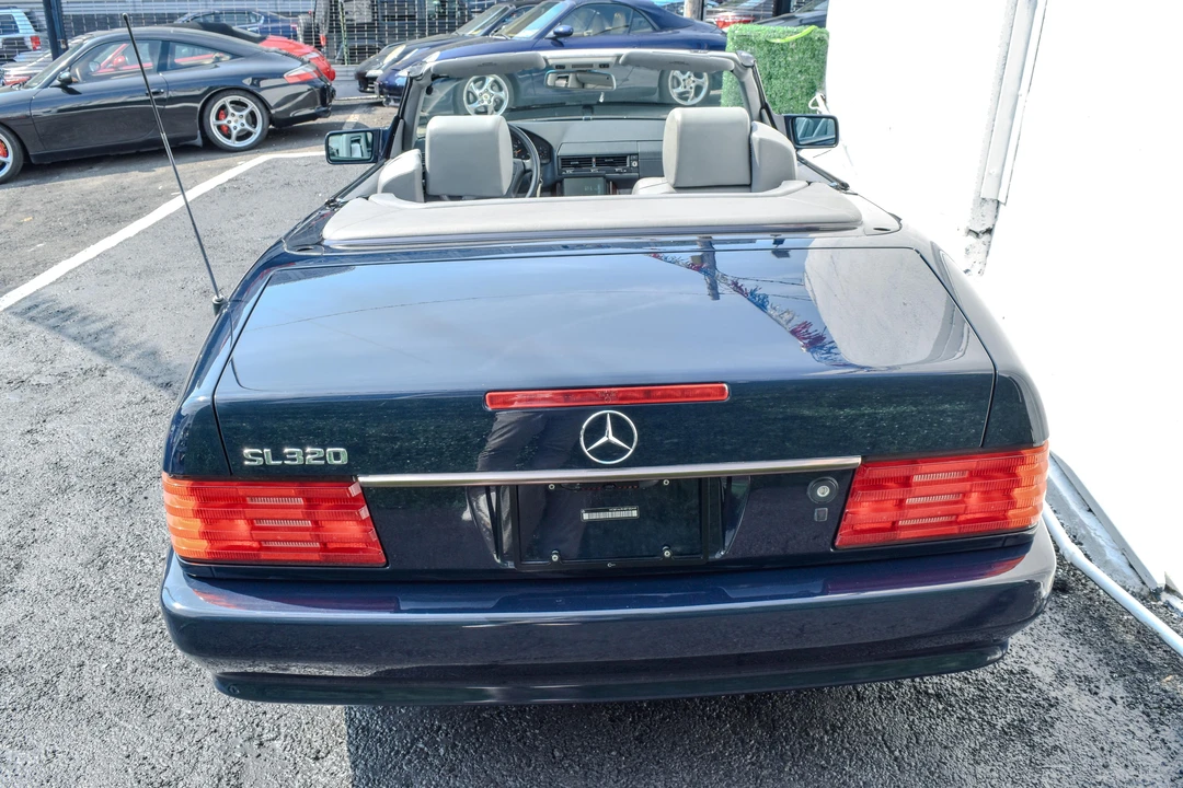 1994 Mercedes-Benz R129 SL-Class - Image 26 of 31