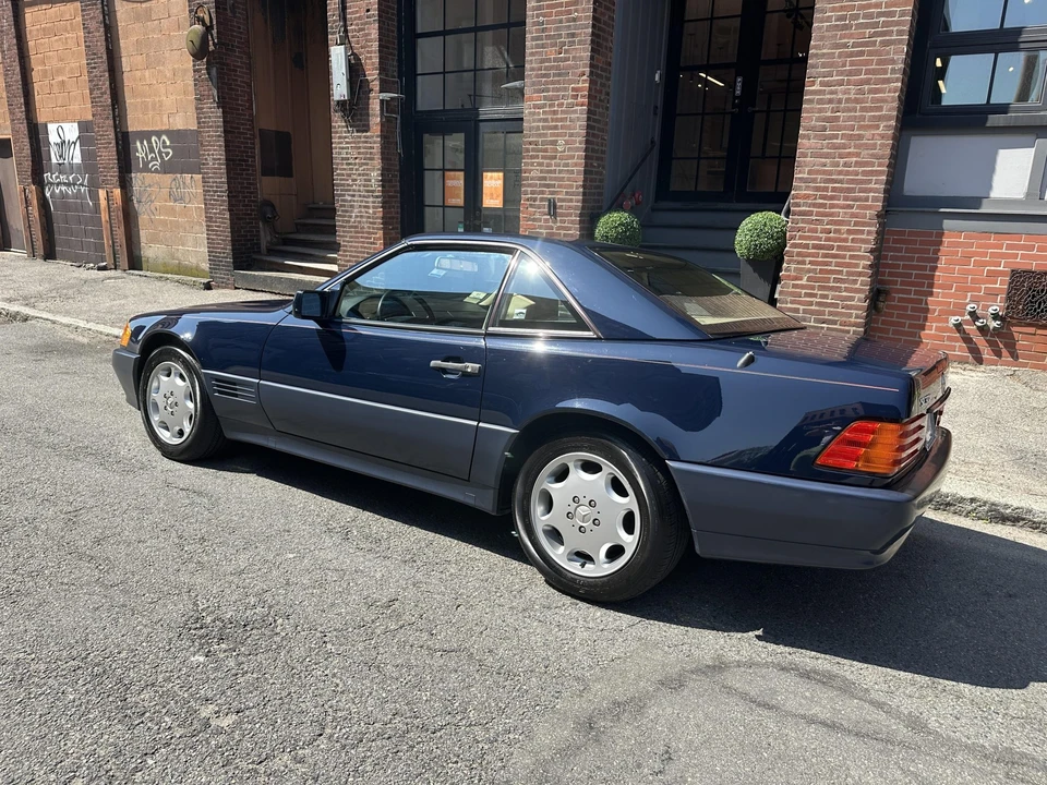 1994 Mercedes-Benz R129 SL-Class - Image 9 of 31