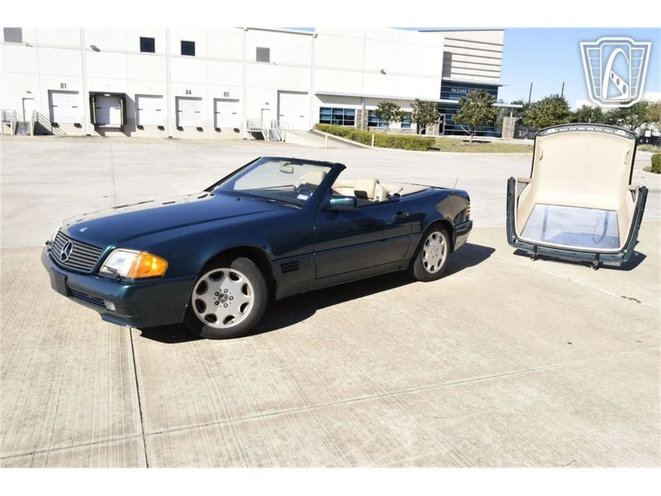 1994 Mercedes-Benz R129 SL-Class - Image 2 of 31