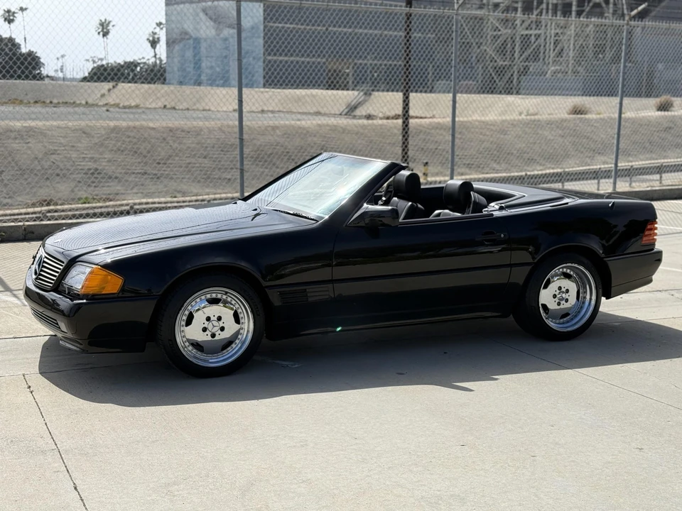 1994 Mercedes-Benz R129 SL-Class - Image 17 of 31