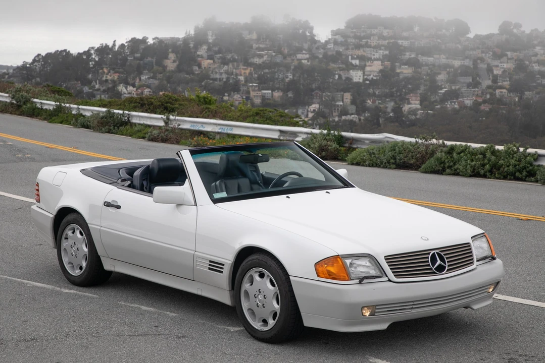 1994 Mercedes-Benz R129 SL-Class - Image 11 of 31