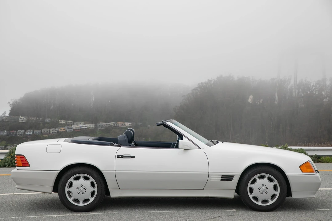 1994 Mercedes-Benz R129 SL-Class - Image 8 of 31