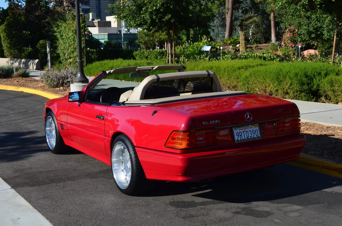 1994 Mercedes-Benz R129 SL-Class - Image 16 of 31