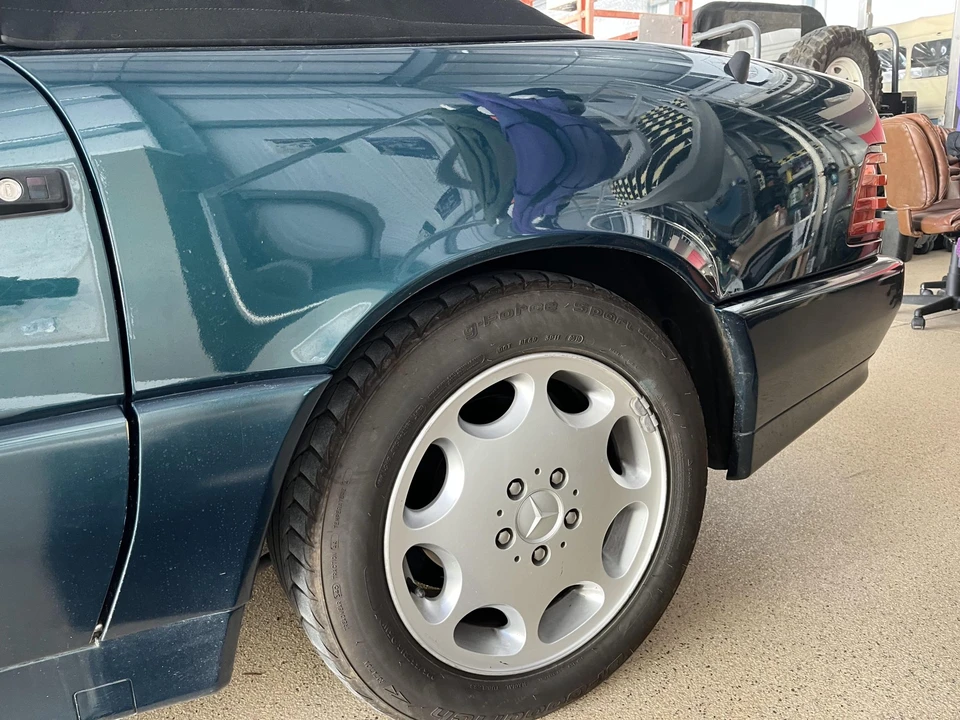 1994 Mercedes-Benz R129 SL-Class - Image 14 of 31