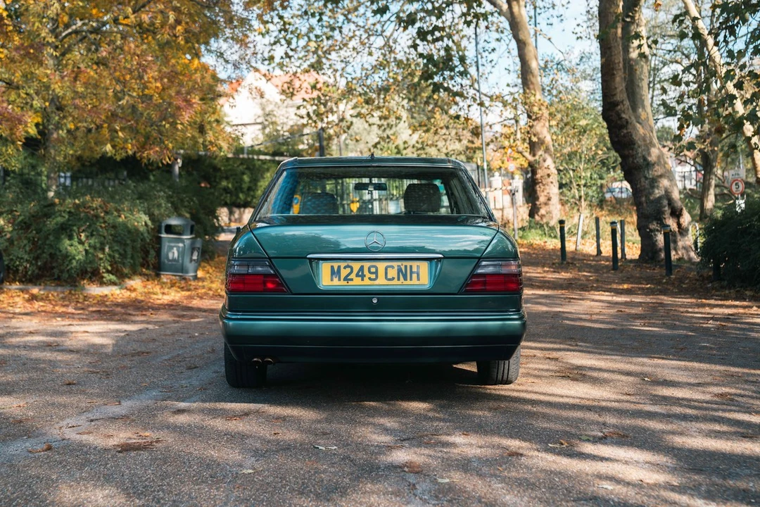1994 Mercedes-Benz W124 E-Class - Image 6 of 30