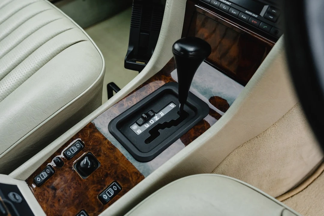 1994 Mercedes-Benz W124 E-Class - Image 29 of 30