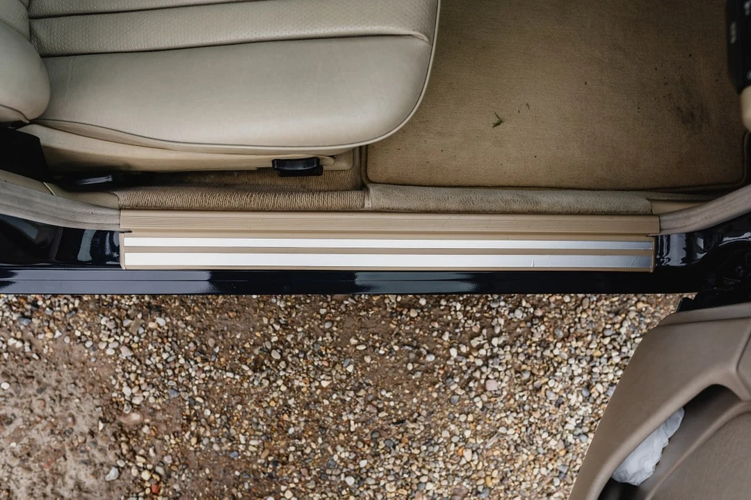 1994 Mercedes-Benz W124 E-Class - Image 24 of 30
