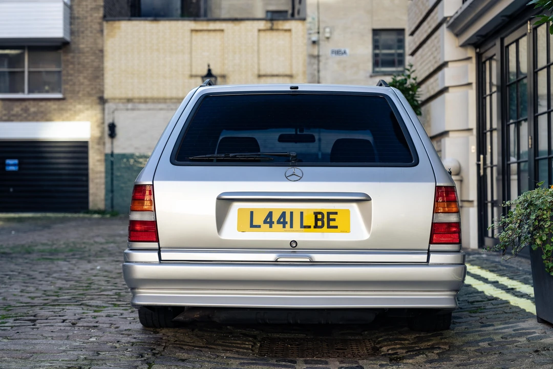 1994 Mercedes-Benz W124 E-Class - Image 6 of 31