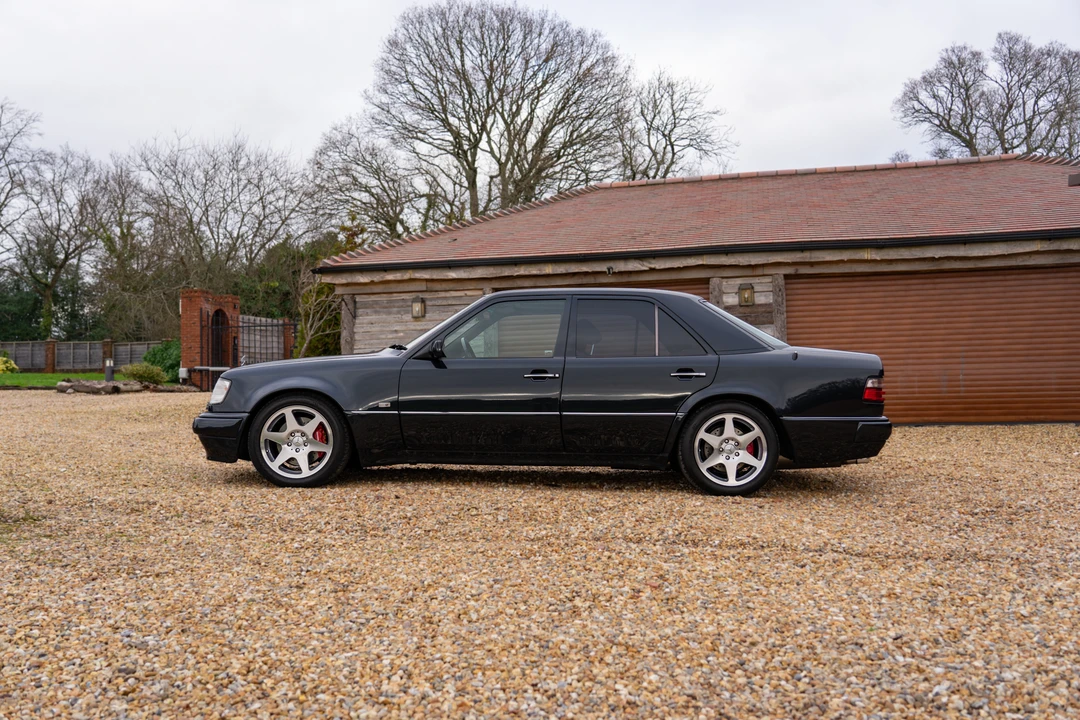 1994 Mercedes-Benz W124 E-Class - Image 5 of 31