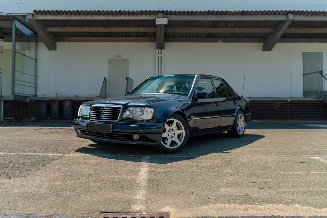 1994 Mercedes-Benz W124 E-Class - Image 3 of 31