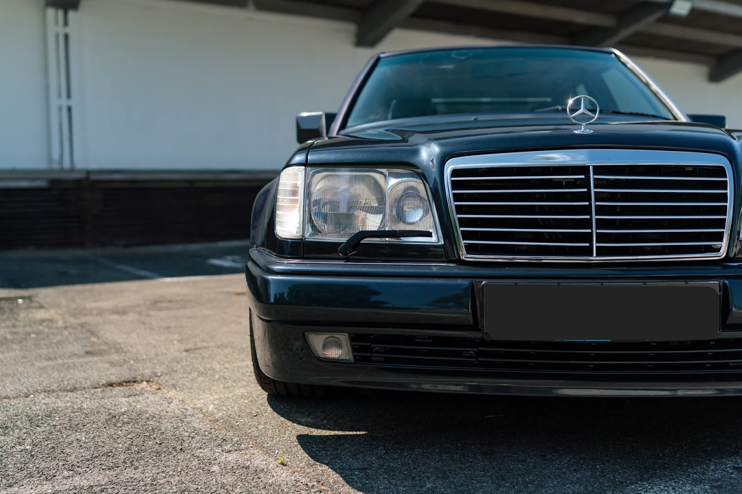 1994 Mercedes-Benz W124 E-Class - Image 14 of 31
