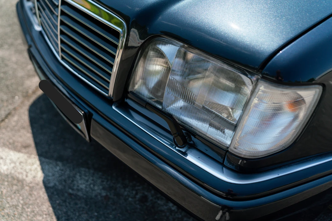 1994 Mercedes-Benz W124 E-Class - Image 18 of 31