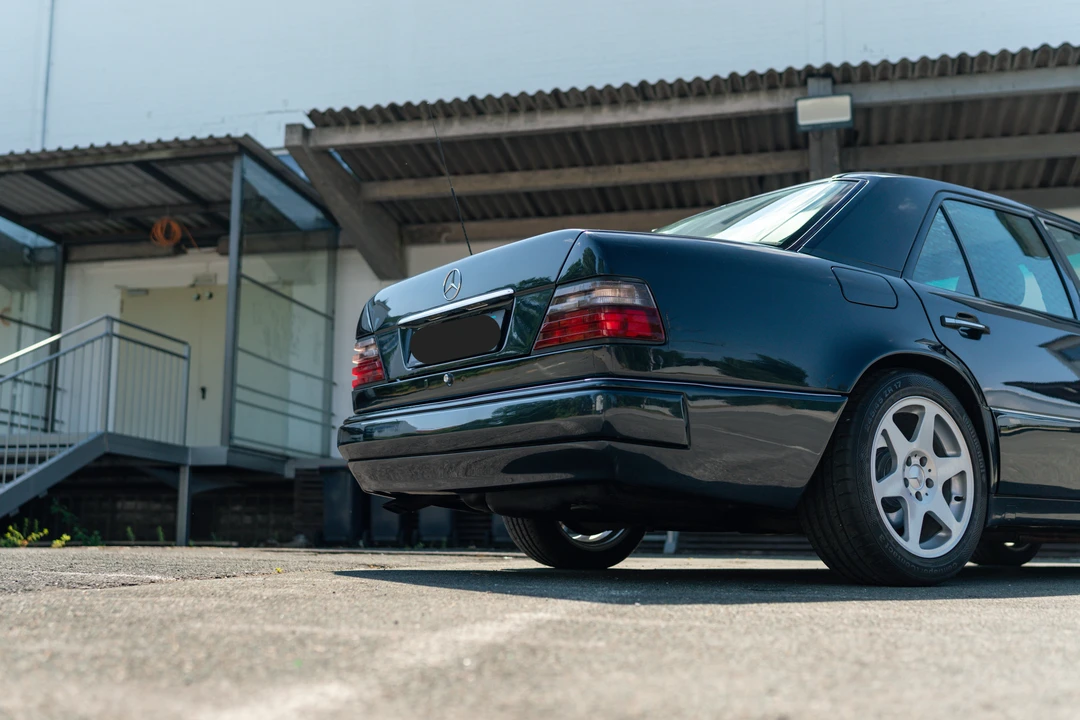 1994 Mercedes-Benz W124 E-Class - Image 26 of 31