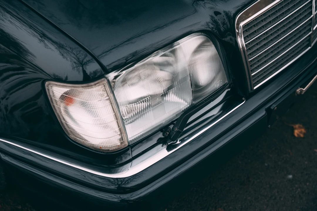 1995 Mercedes-Benz W124 E-Class - Image 20 of 31