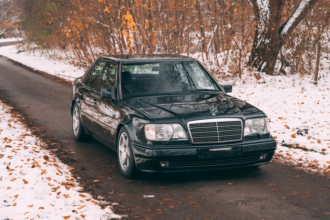 1995 Mercedes-Benz W124 E-Class - Image 10 of 31