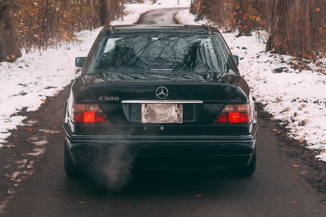 1995 Mercedes-Benz W124 E-Class - Image 14 of 31