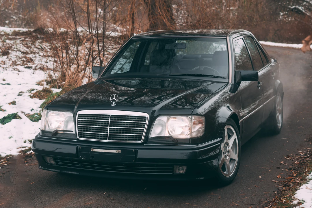 1995 Mercedes-Benz W124 E-Class - Image 4 of 31