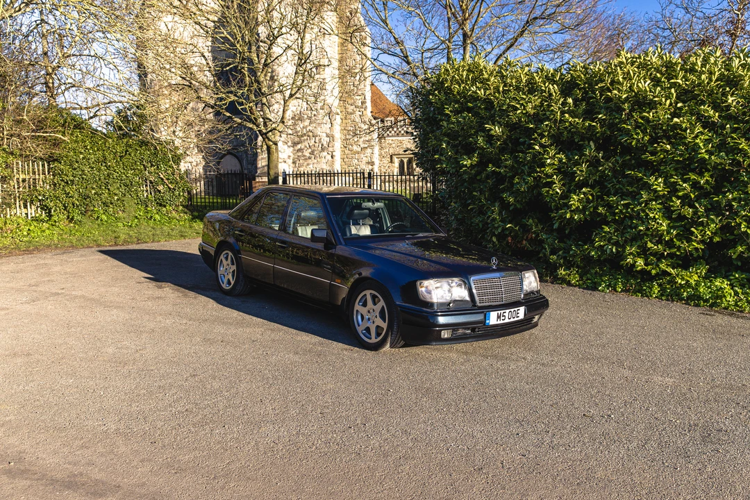 1994 Mercedes-Benz 500E & E500 - Image 11 of 31