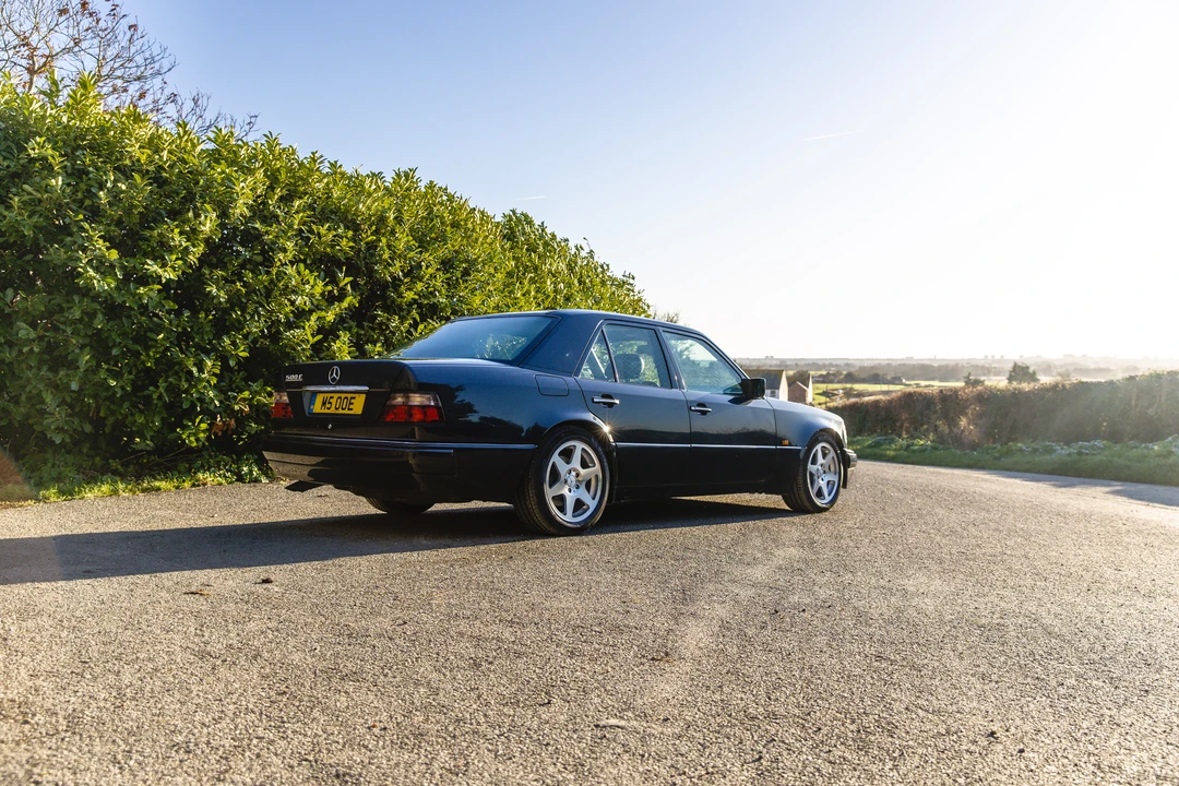 1994 Mercedes-Benz 500E & E500 - Image 24 of 31