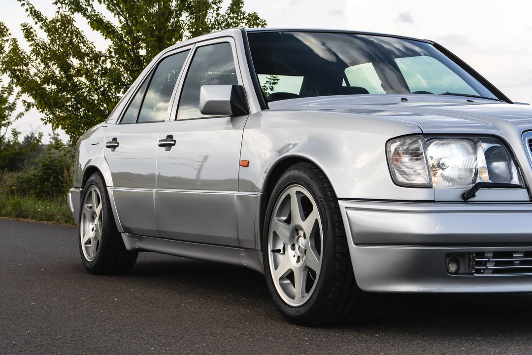 1995 Mercedes-Benz 500E & E500 - Image 25 of 31