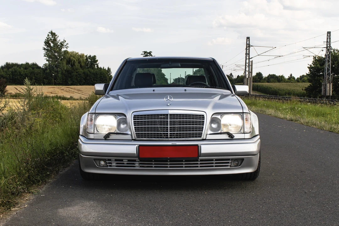1995 Mercedes-Benz 500E & E500 - Image 2 of 31