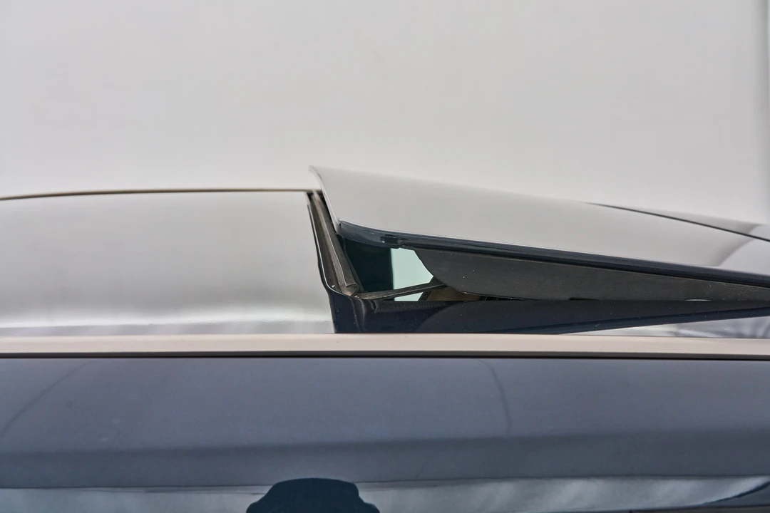 1994 Mercedes-Benz 500E & E500 - Image 14 of 31