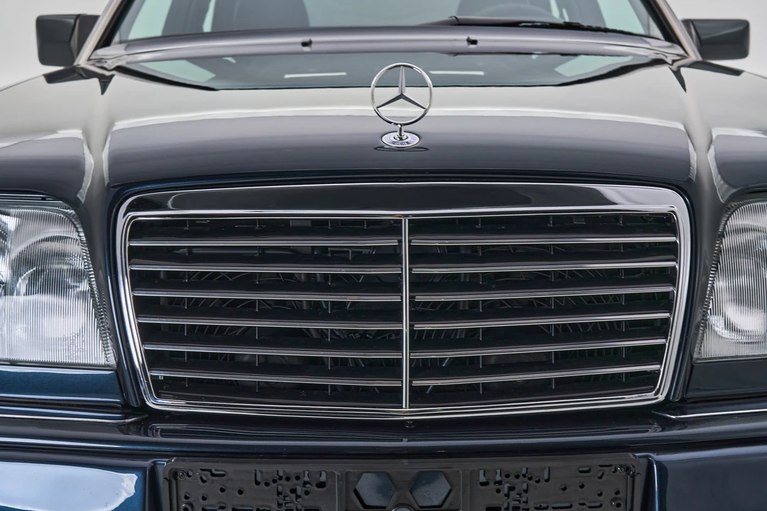1994 Mercedes-Benz 500E & E500 - Image 15 of 31