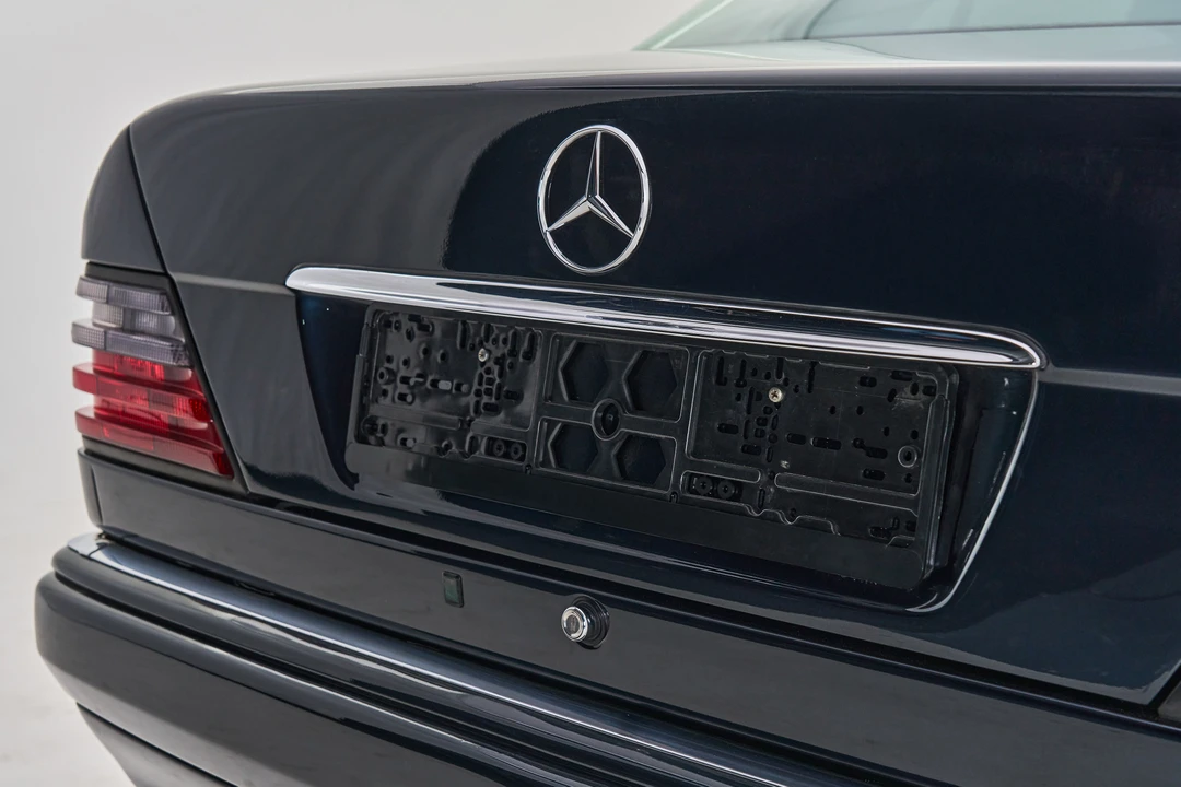 1994 Mercedes-Benz 500E & E500 - Image 22 of 31