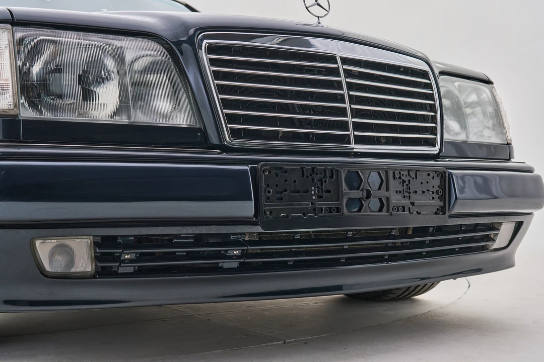 1994 Mercedes-Benz 500E & E500 - Image 18 of 31