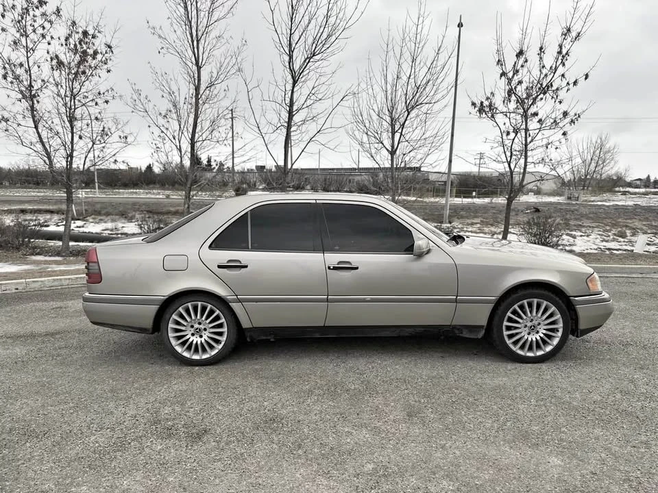 1994 Mercedes-Benz W202 C-Class - Image 2 of 9