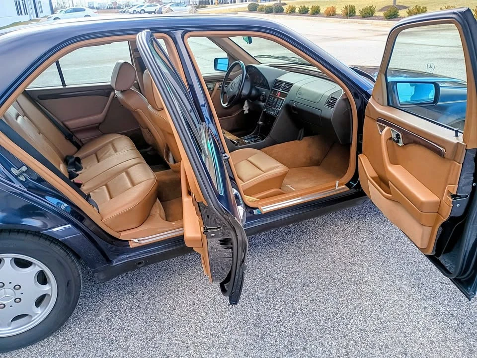 1994 Mercedes-Benz W202 C-Class - Image 12 of 20