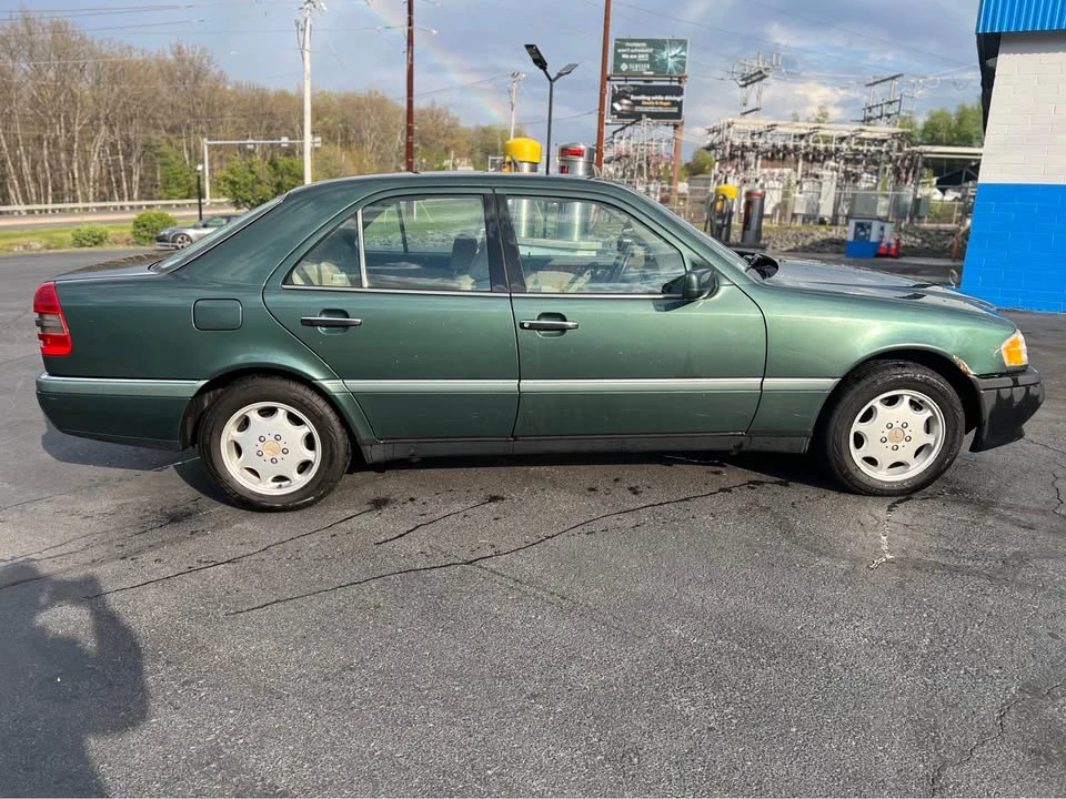 1994 Mercedes-Benz W202 C-Class - Image 2 of 15