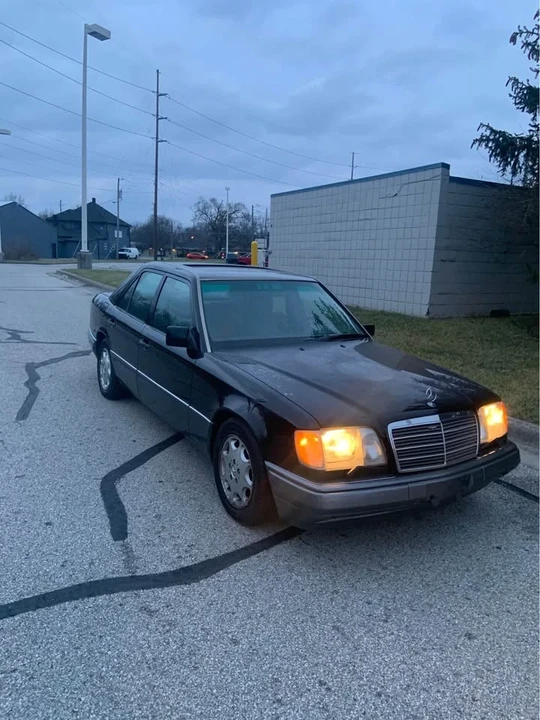 1994 Mercedes-Benz W124 E-Class - Image 4 of 6