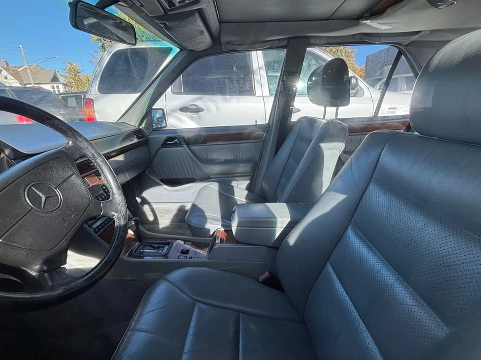1994 Mercedes-Benz W124 E-Class - Image 7 of 8